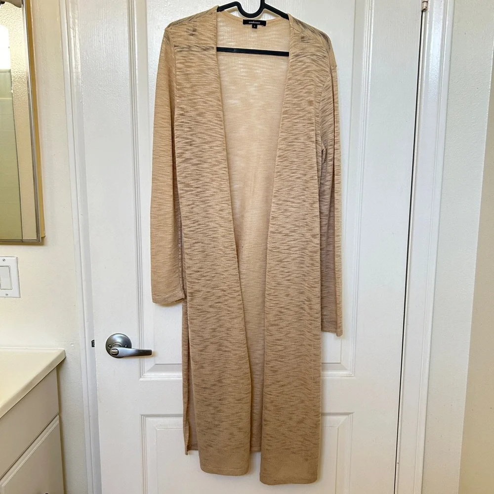 Cardigan - Picture 1 of 3